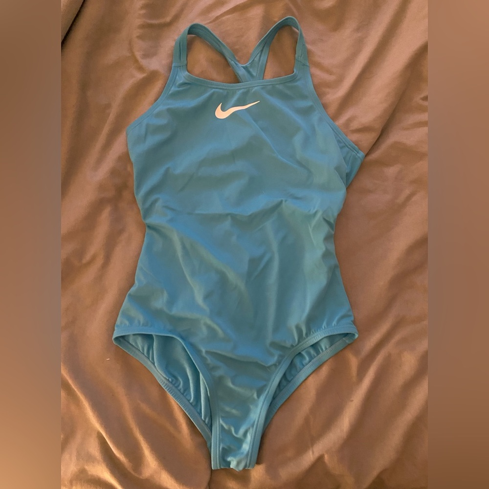 Girls Nike One Piece SZ L